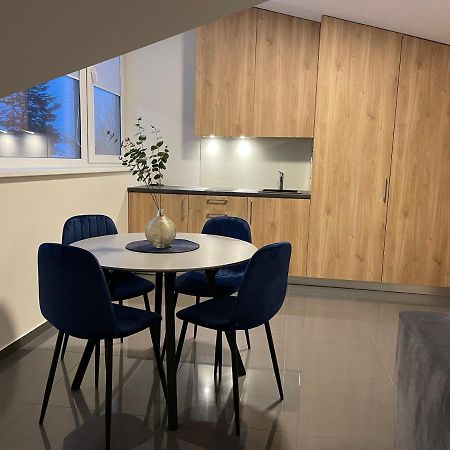 Apartment Krantine - Self Check In Каунас Екстериор снимка